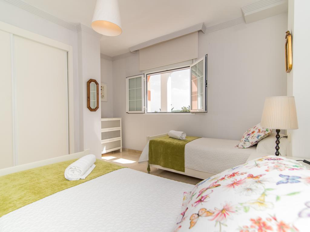 River Garden Spacious Penthouse 马尔韦利亚 外观 照片